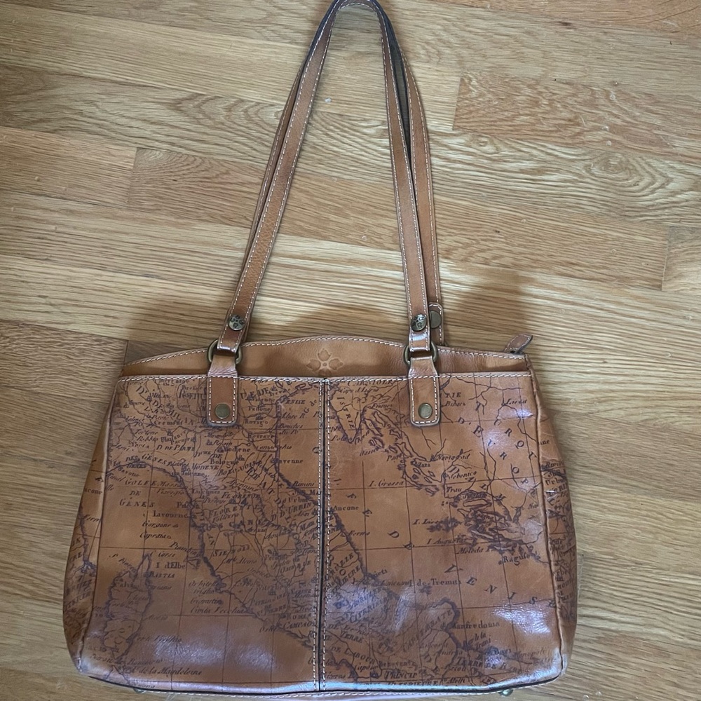 Patricia Nash Signature Map Leather Purse, excellent condition